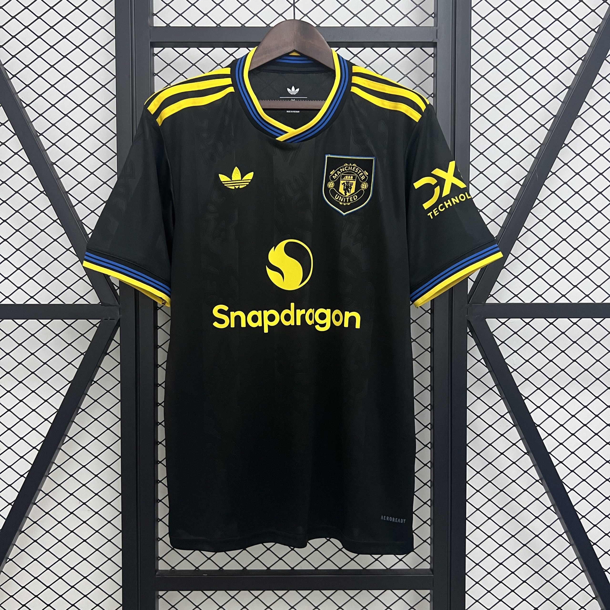 Manchester United Third Away Football Jersey Shirt 2025/26