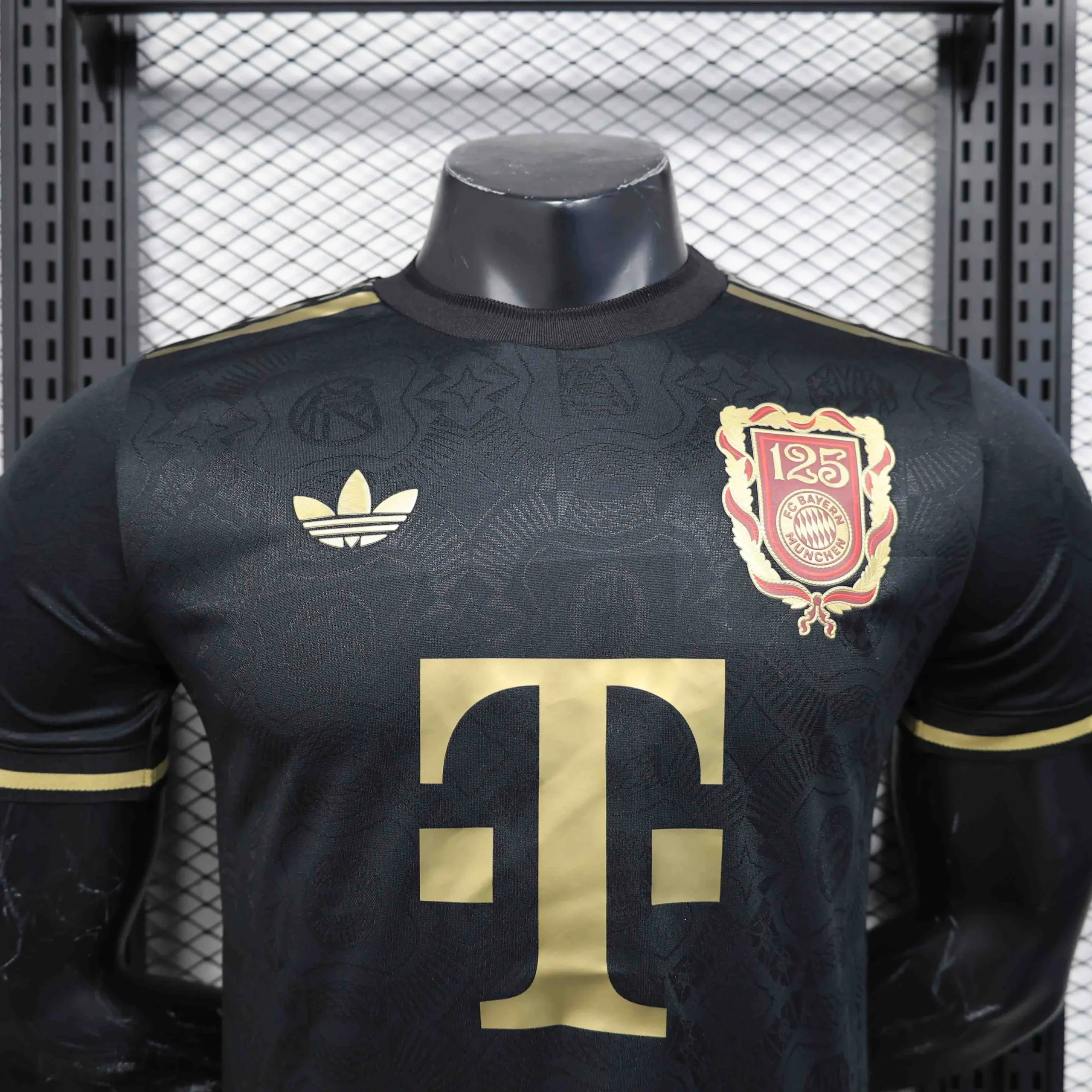 Bayern Munich Soccer Jersey Shirt 2025/26 125th Anniversary - Image 3
