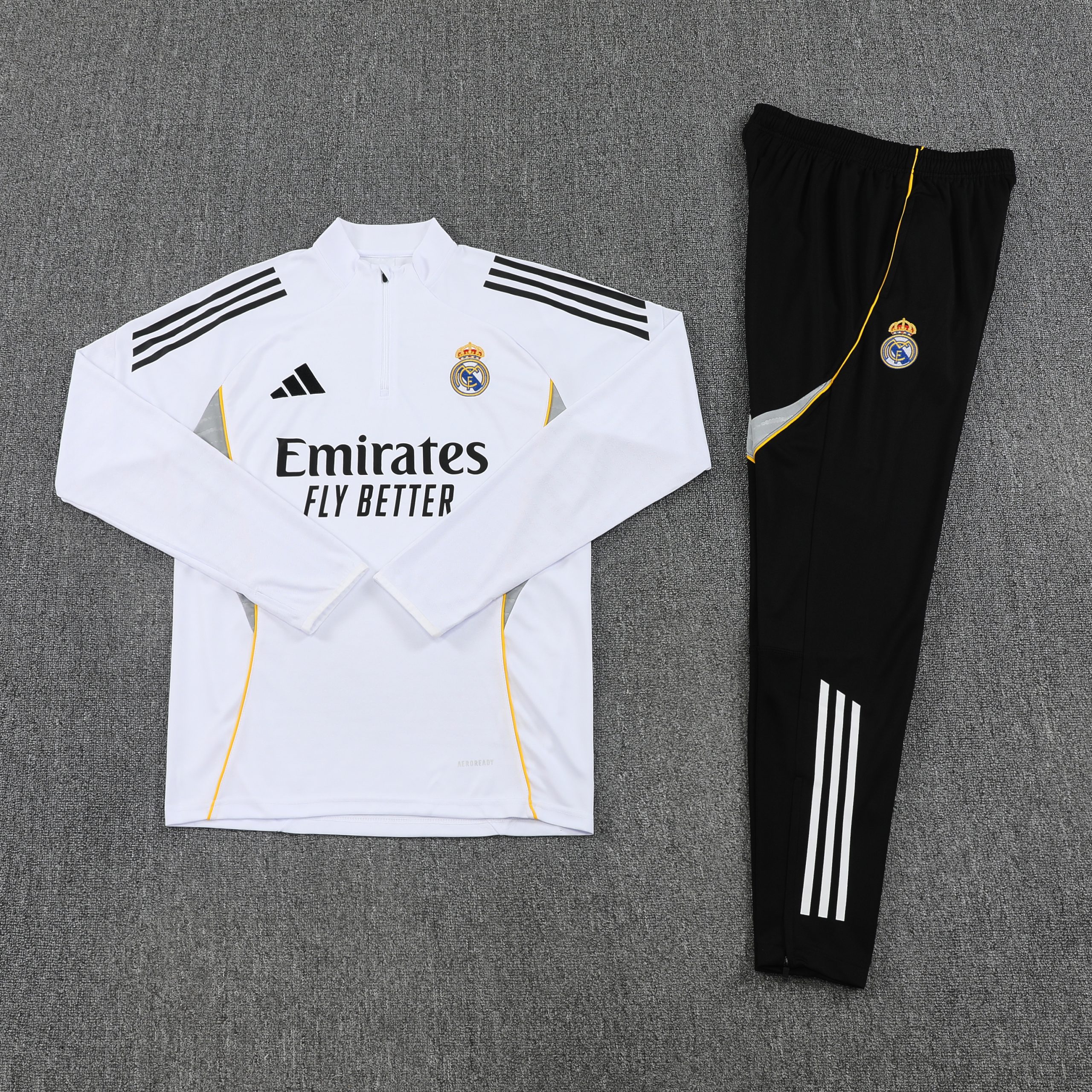 Real Madrid Training Kit (Sweatshirt+Pants) White 2025/26 - Player Version - Image 6