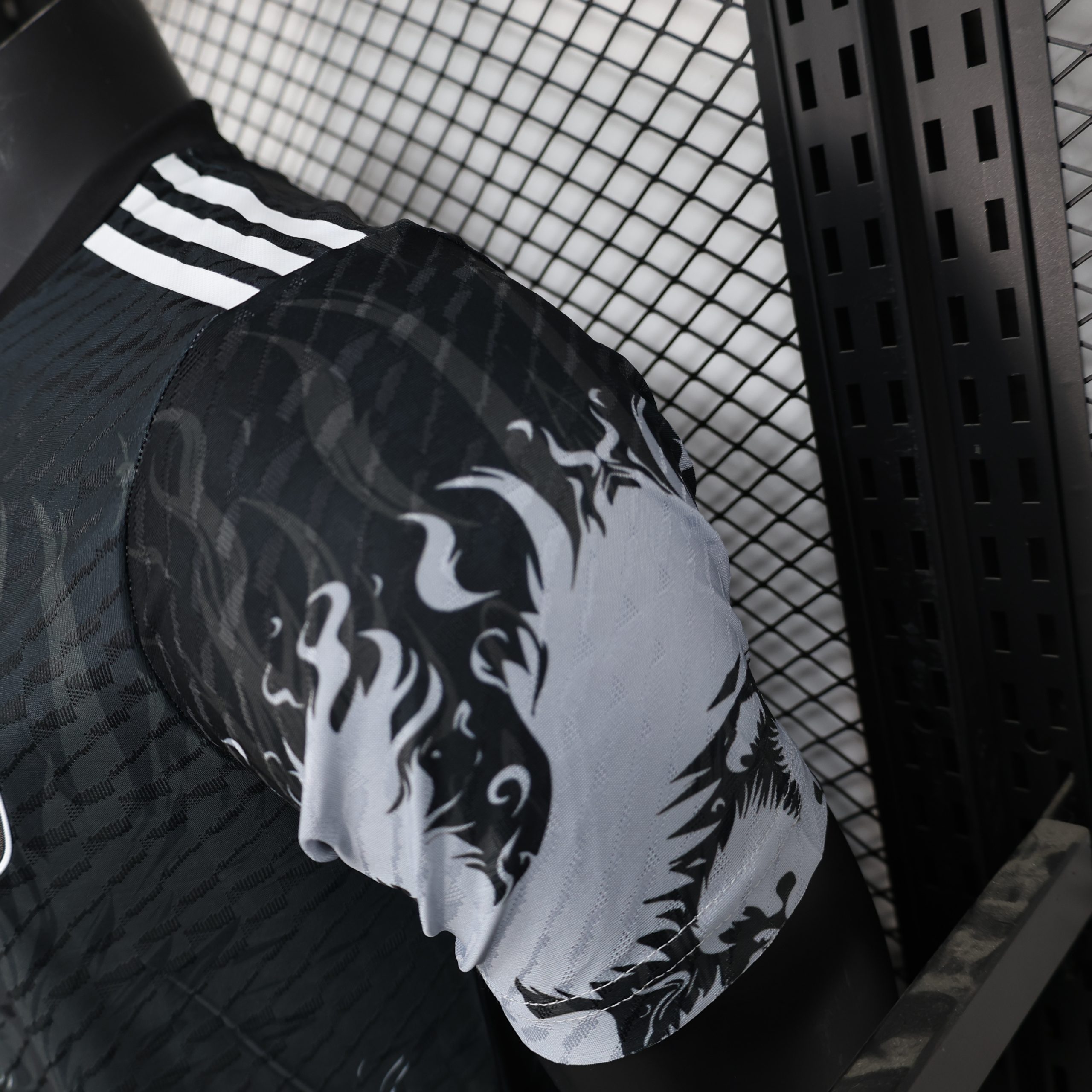 Japan Soccer Jersey Special Edition Shirt 2025 - Image 4