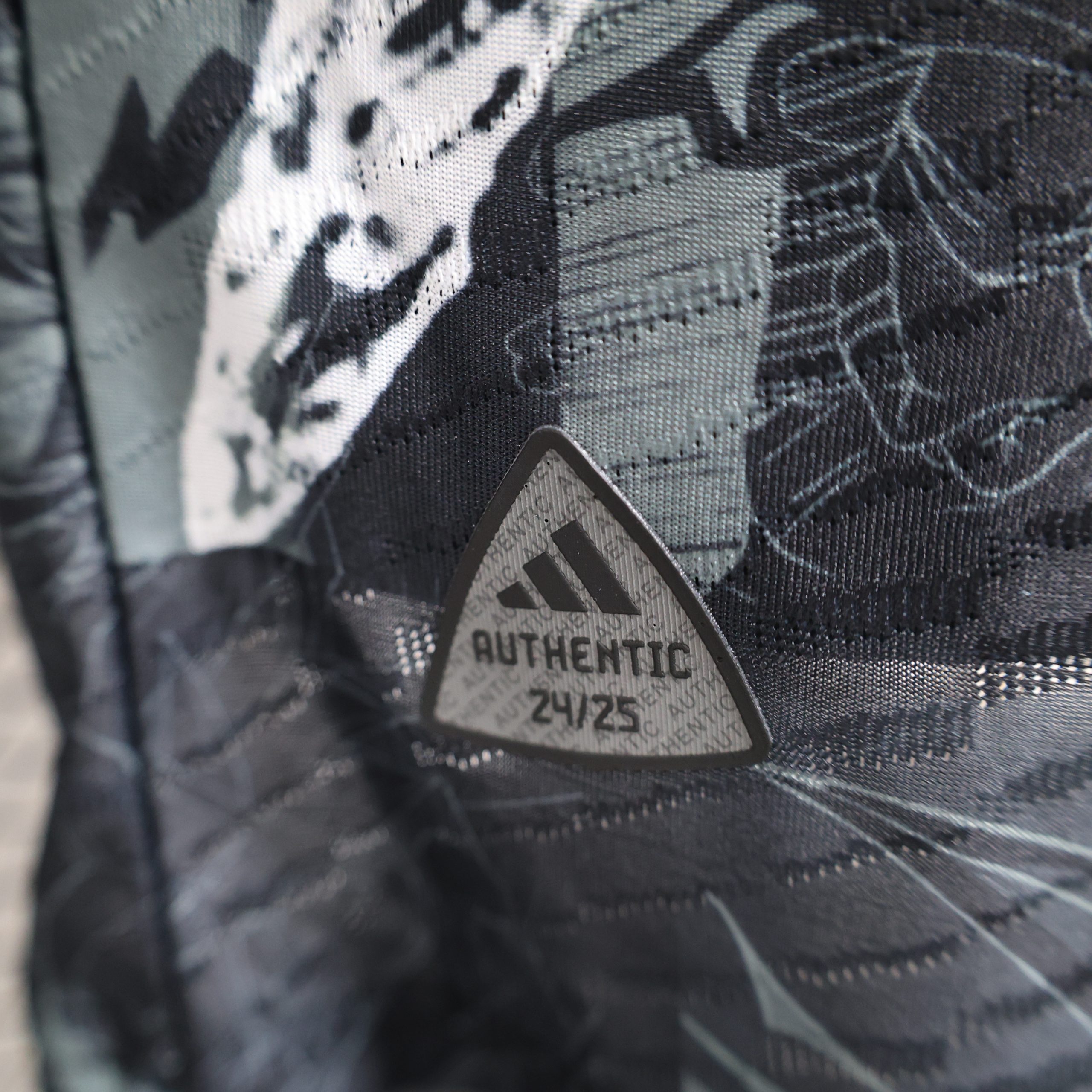 Japan Soccer Jersey Special Edition Shirt 2025 - Image 6