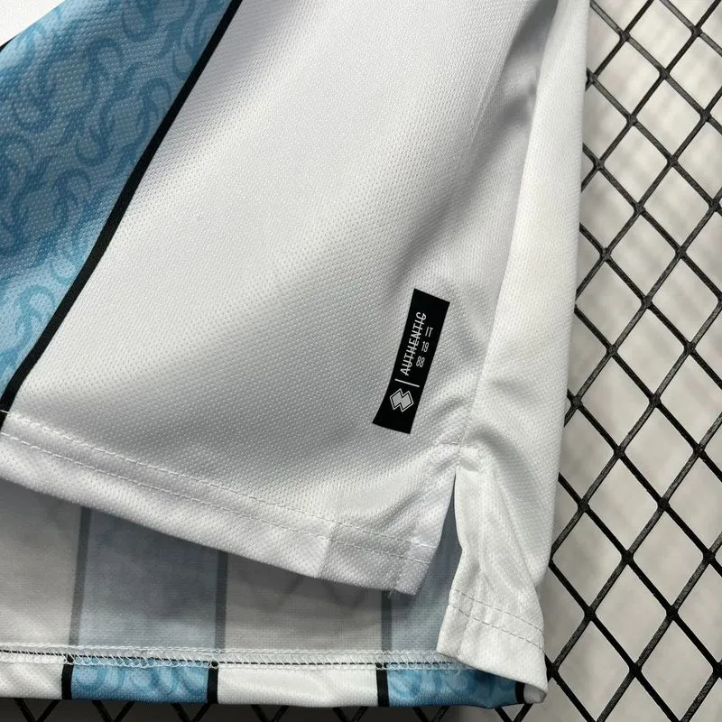 Leeds United Football Jersey Home Kids Kit Jersey+Shorts 2024/25 - Image 4