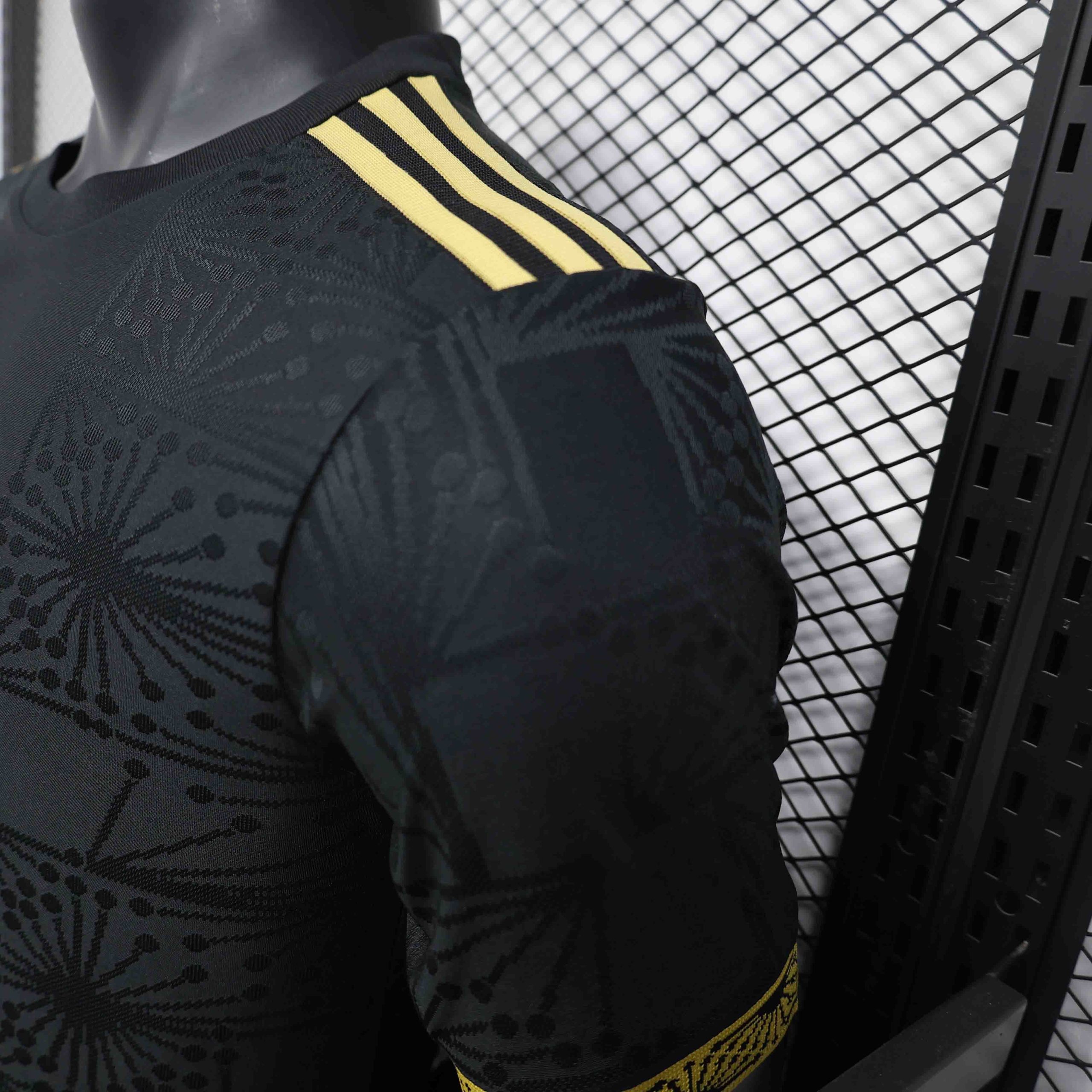 Mexico Gold Cup Black Special Soccer Jersey 2025 - Image 5