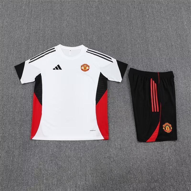 Manchester United Training Jersey Kit White 2025/26 - Image 2