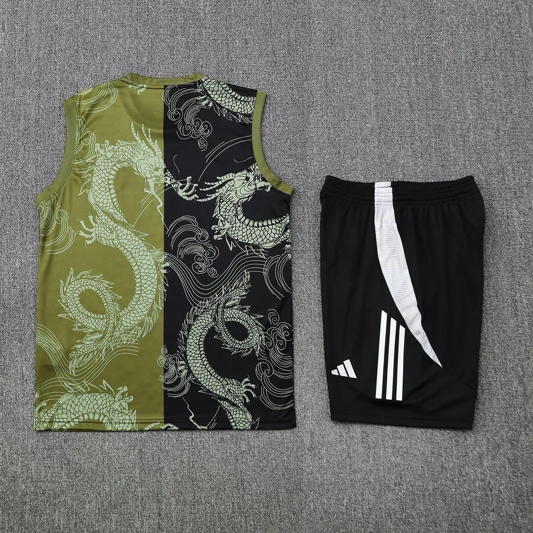 Real Madrid Sleeveless Training Kit 2025/26 - Image 2