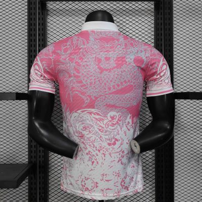 Alternative view of Real Madrid Soccer Jersey Dragon Pink Special Edition Shirt 2025/26