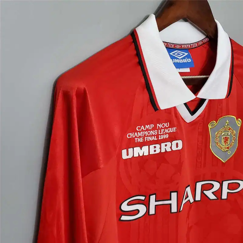 Manchester United Retro Home Long Sleeve Football Jersey Shirt 1999/00 - Image 5