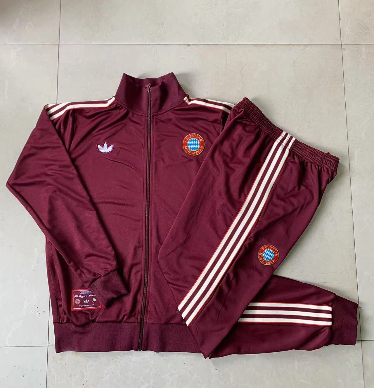 Kids Bayern Munich Training Kit (Jacket+Pants) Deep Red 2025/26 - Image 2