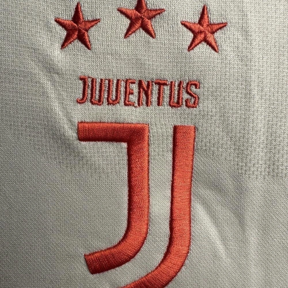 Juventus Retro Soccer Jersey Away Custom Shirt 2019-20 - Image 5