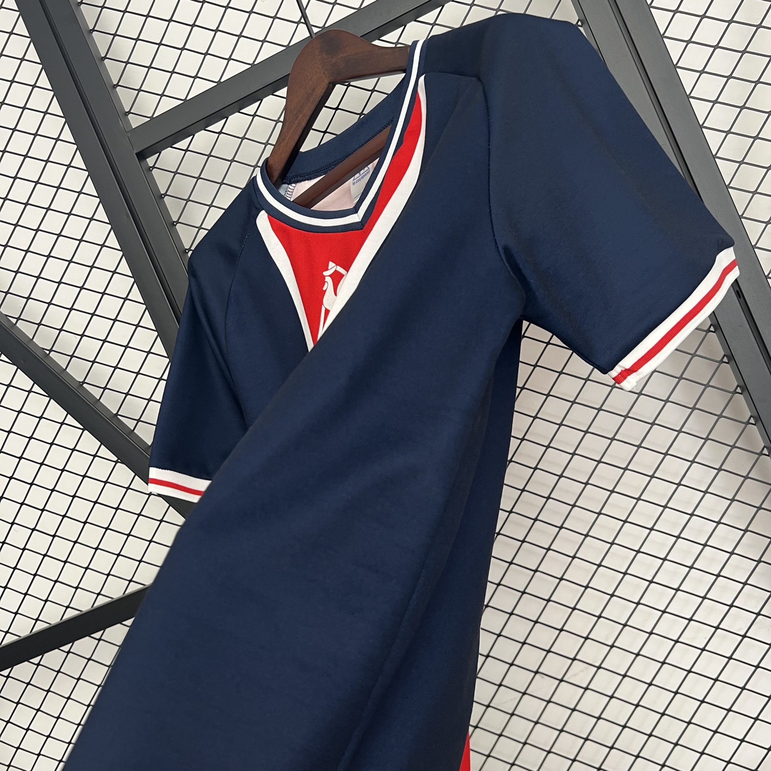 PSG Retro Jersey Home Soccer Shirt 1974 - Image 4
