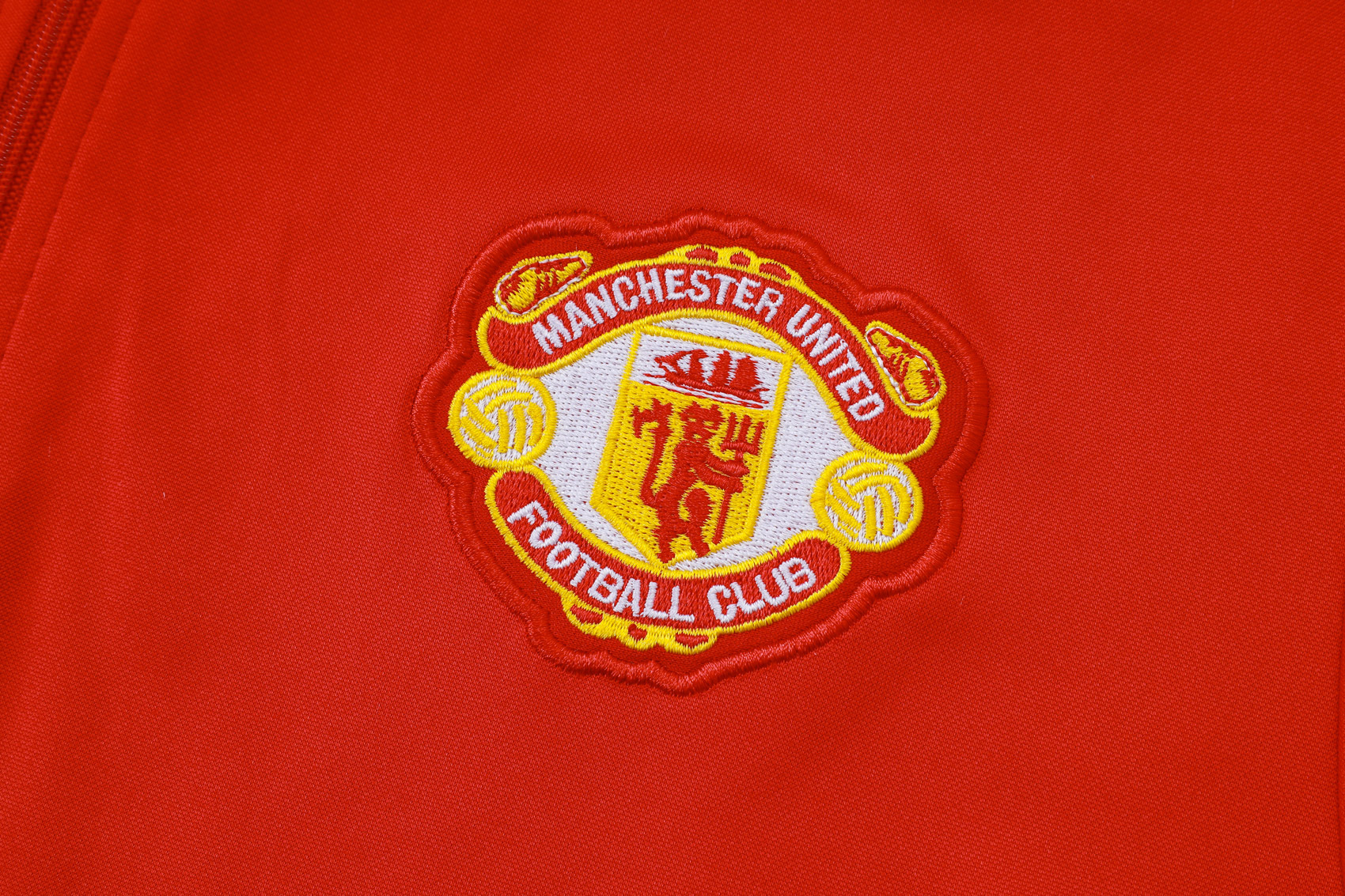 Manchester United Training Kit (Sweatshirt+Pants) Red 2025/26 - Image 5
