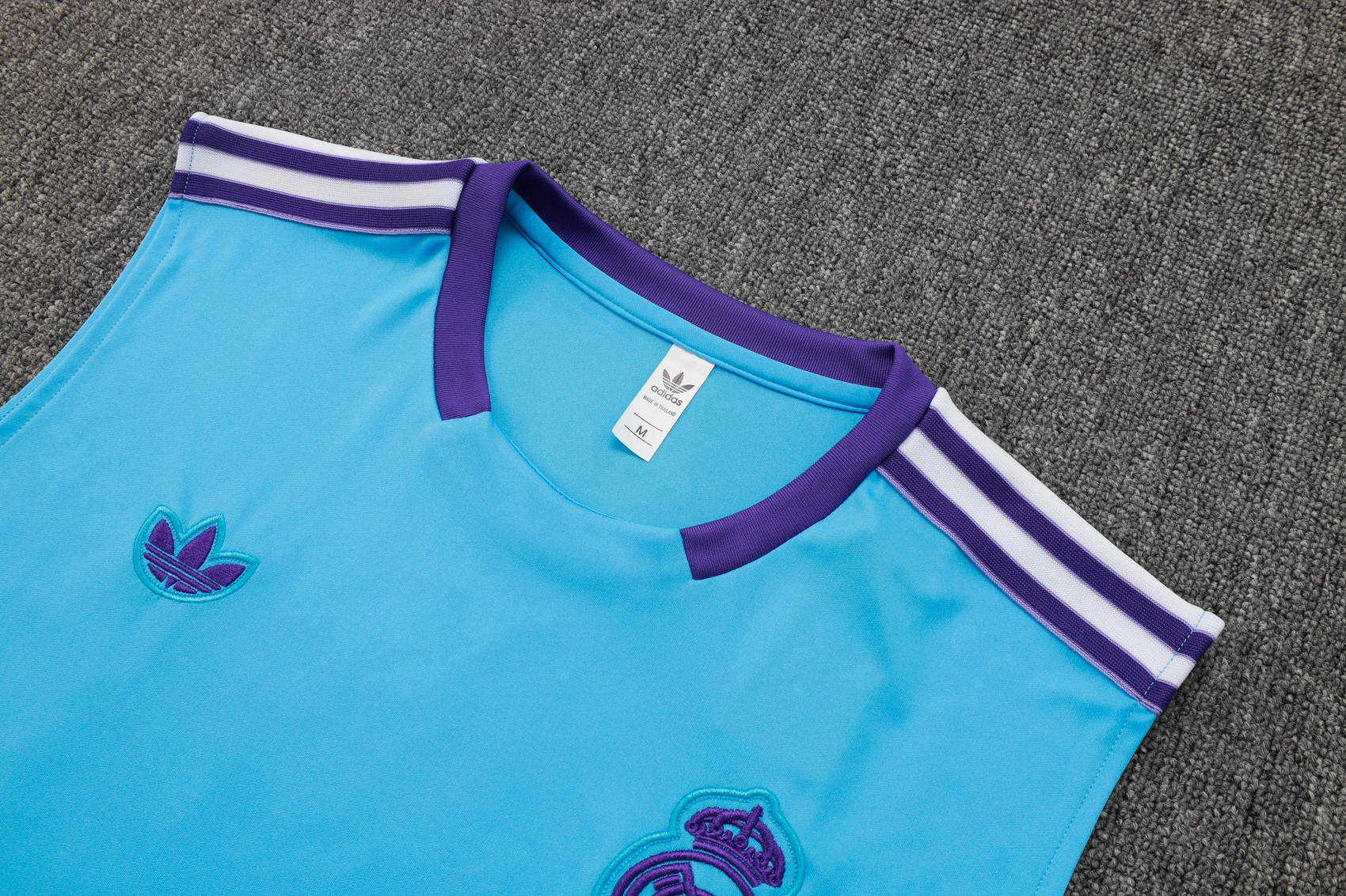 Real Madrid Sleeveless Training Kit Blue 2025/26 - Image 6