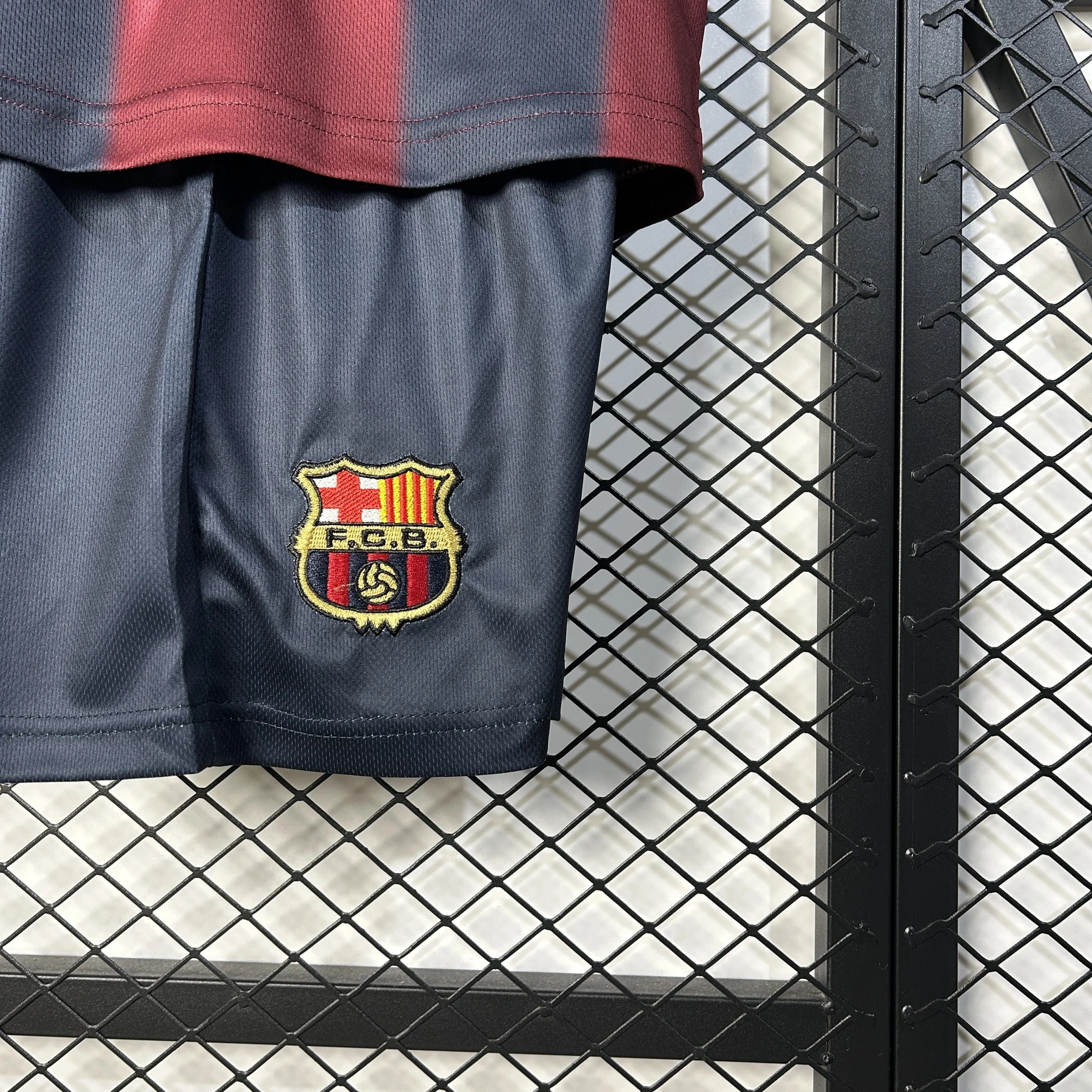 Barcelona Retro Home x CJ SKELETON Kids Kit Jersey+Shorts 2000/01 - Image 4