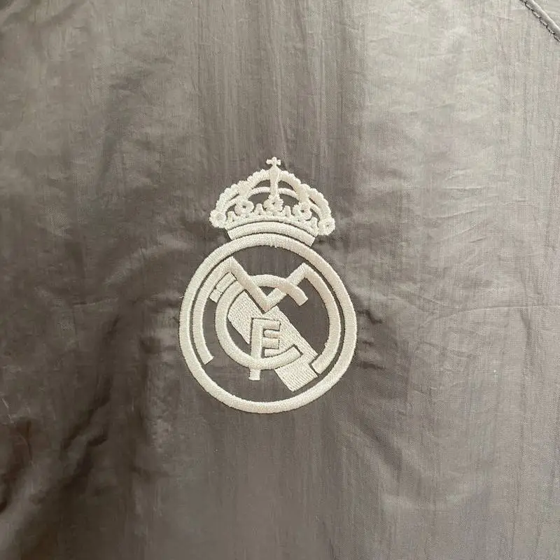 Real Madrid Windbreaker (Top) 2024/25 - Image 4