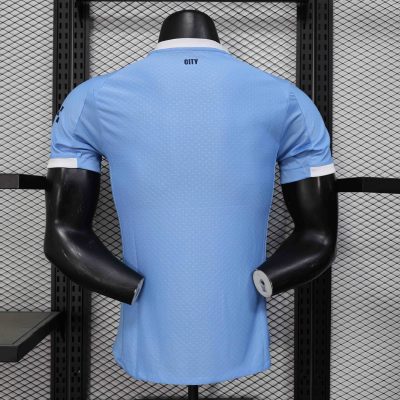 Alternative view of Manchester City Home Football Jersey Shirt 2025/26
