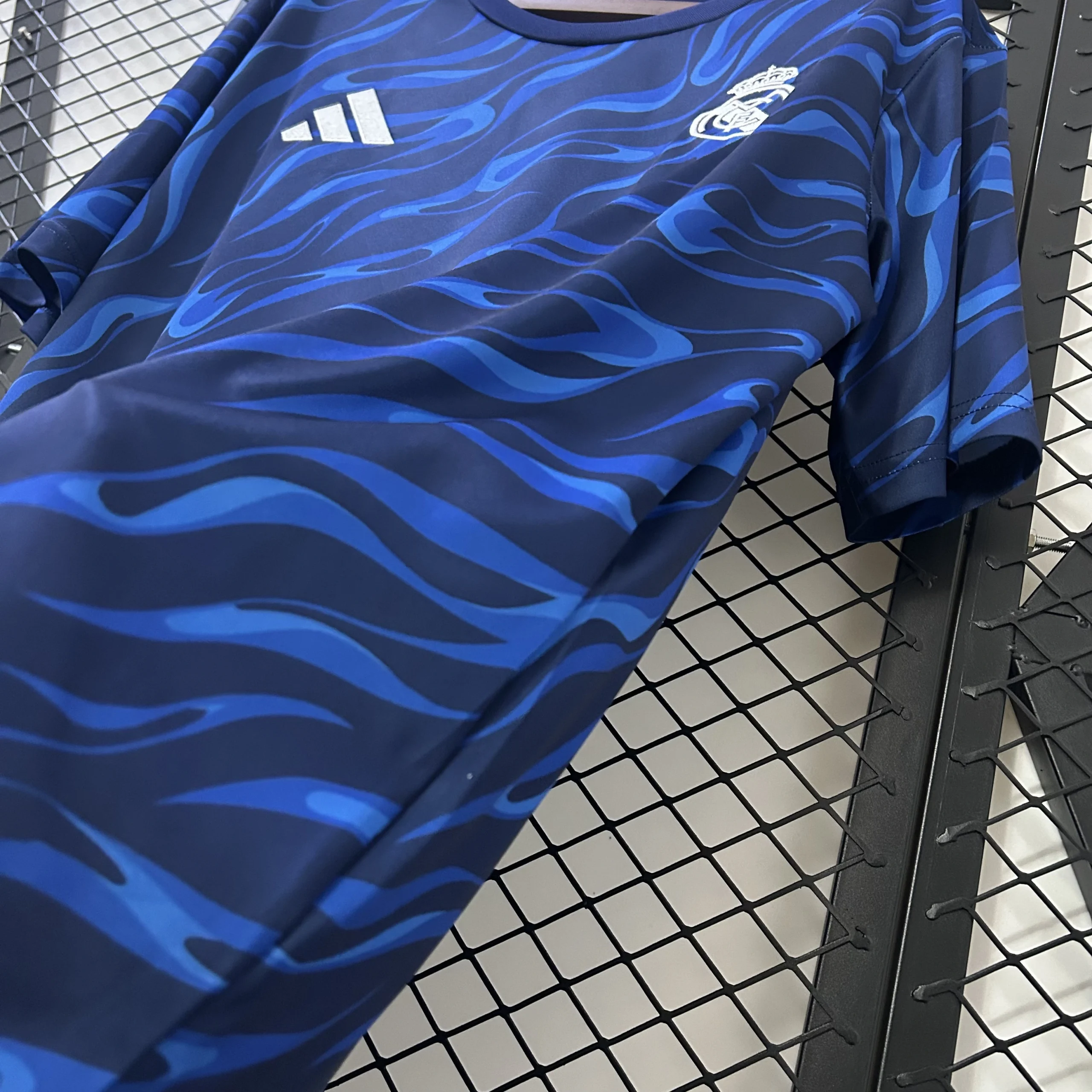 Real Madrid Soccer Jersey Training Custom Shirt 2025/26 - Image 5