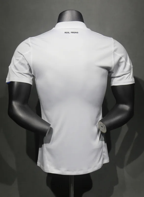 Real Madrid Retro Jersey Home Soccer Shirt 2010/11 - Image 2