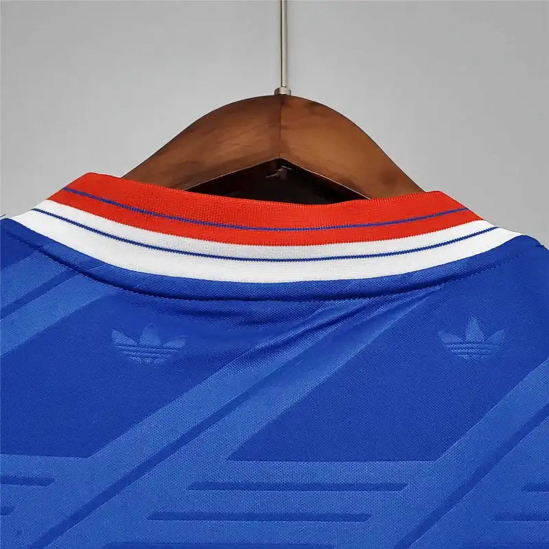 Manchester United Retro Home Football Jersey Shirt 1986/88 - Image 5