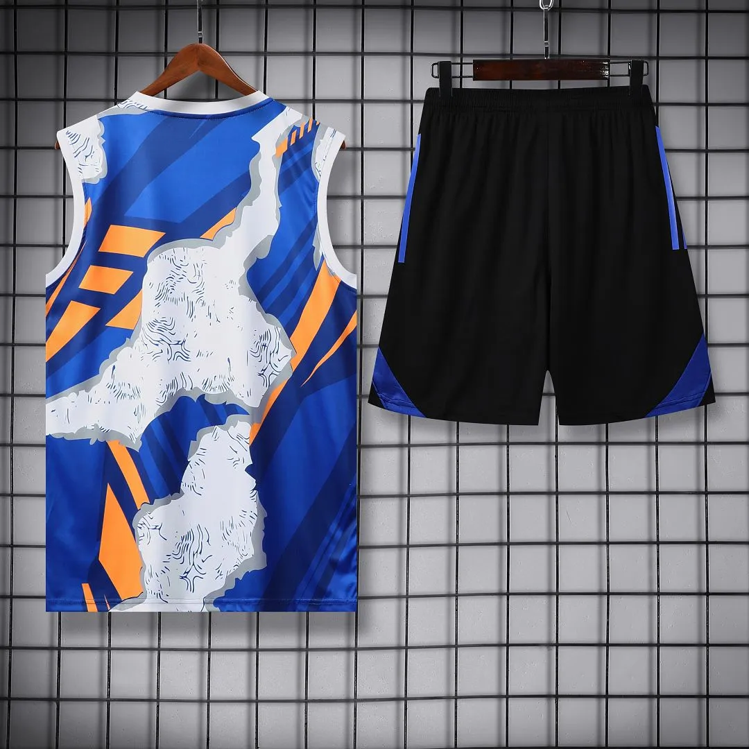 Real Madrid Sleeveless Training Kit 2025/26 - Image 3