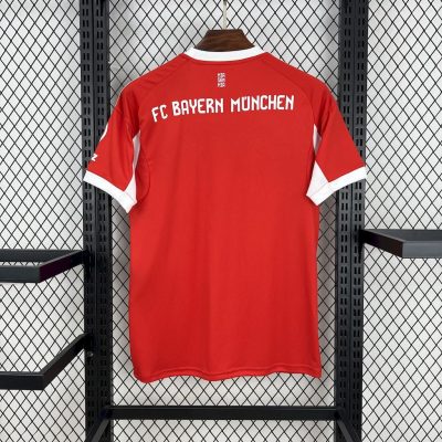 Alternative view of Bayern Munich Soccer Jersey Home Shirt 2025/26