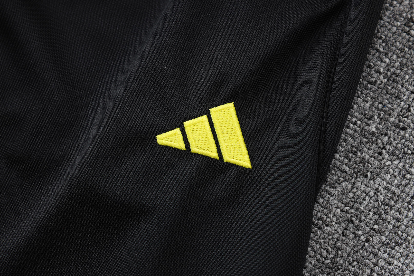 Manchester United Training Kit (Jacket+Pants) Black 2025/26 - Image 3