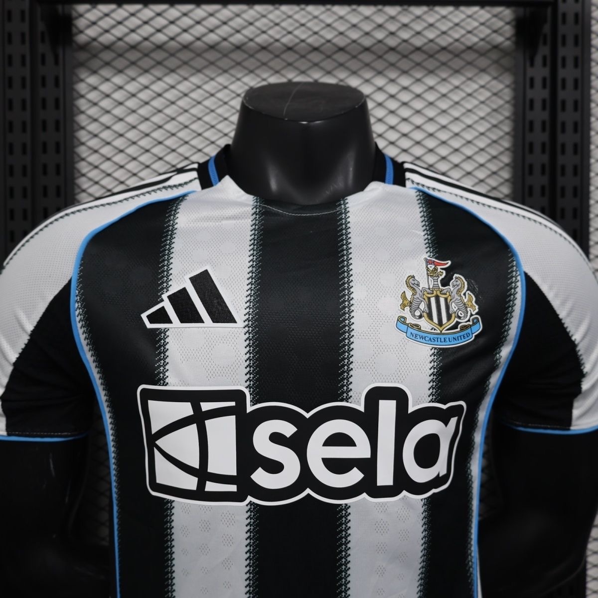 Newcastle United Football Jersey Home Shirt 2025/26 - Image 2
