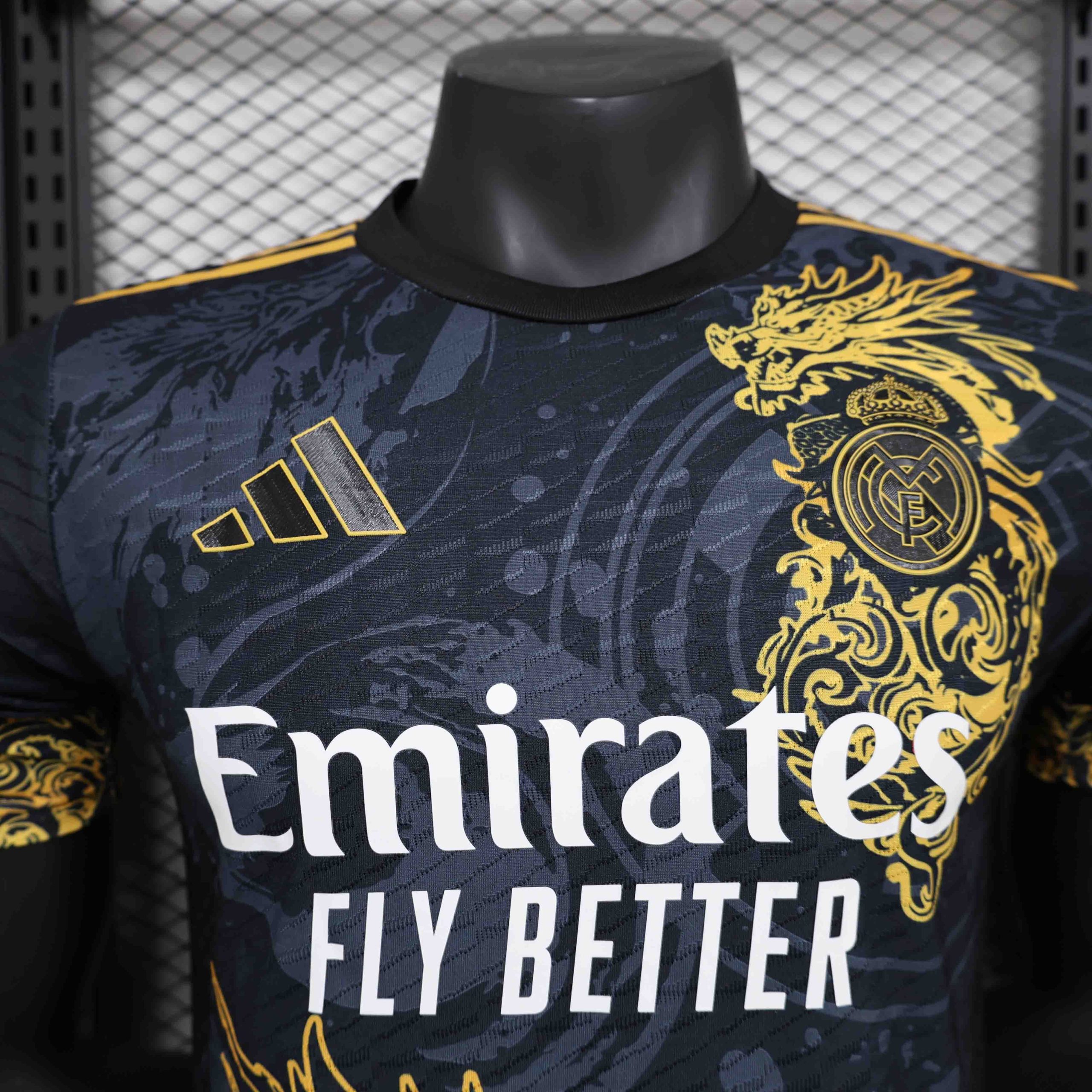 Real Madrid Soccer Jersey Golden Dragon Special Edition Shirt 2024/25 - Image 4