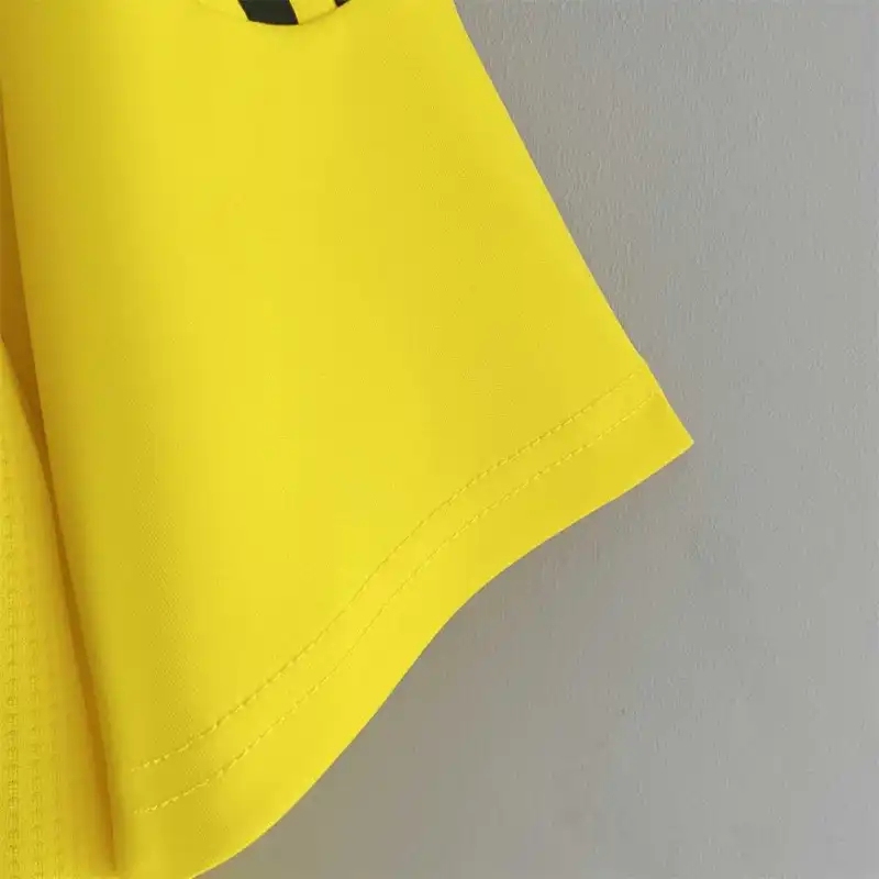 Real Madrid Retro Jersey Away Goalkeeper Yellow Soccer Custom Shirt 2011/12 - Image 6