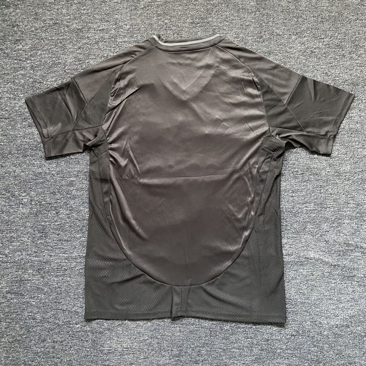 Beşiktaş Away Football Jersey Custom Shirt 2024/25 - Image 2