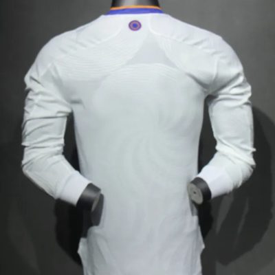 Alternative view of Real Madrid Retro Jersey Home Long Sleeve Soccer Shirt 2021/22