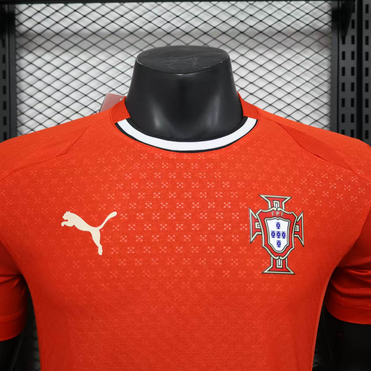 Portugal Soccer Jersey Home Shirt 2025 - Image 4