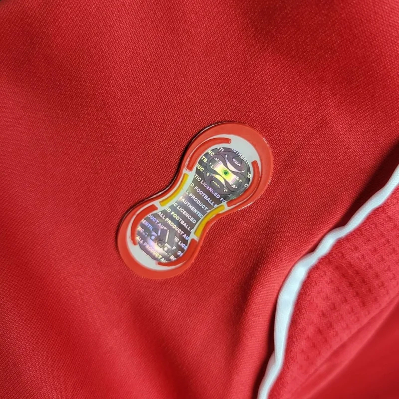 Liverpool Retro Football Jersey Home Custom Shirt 2006/07 - Image 3