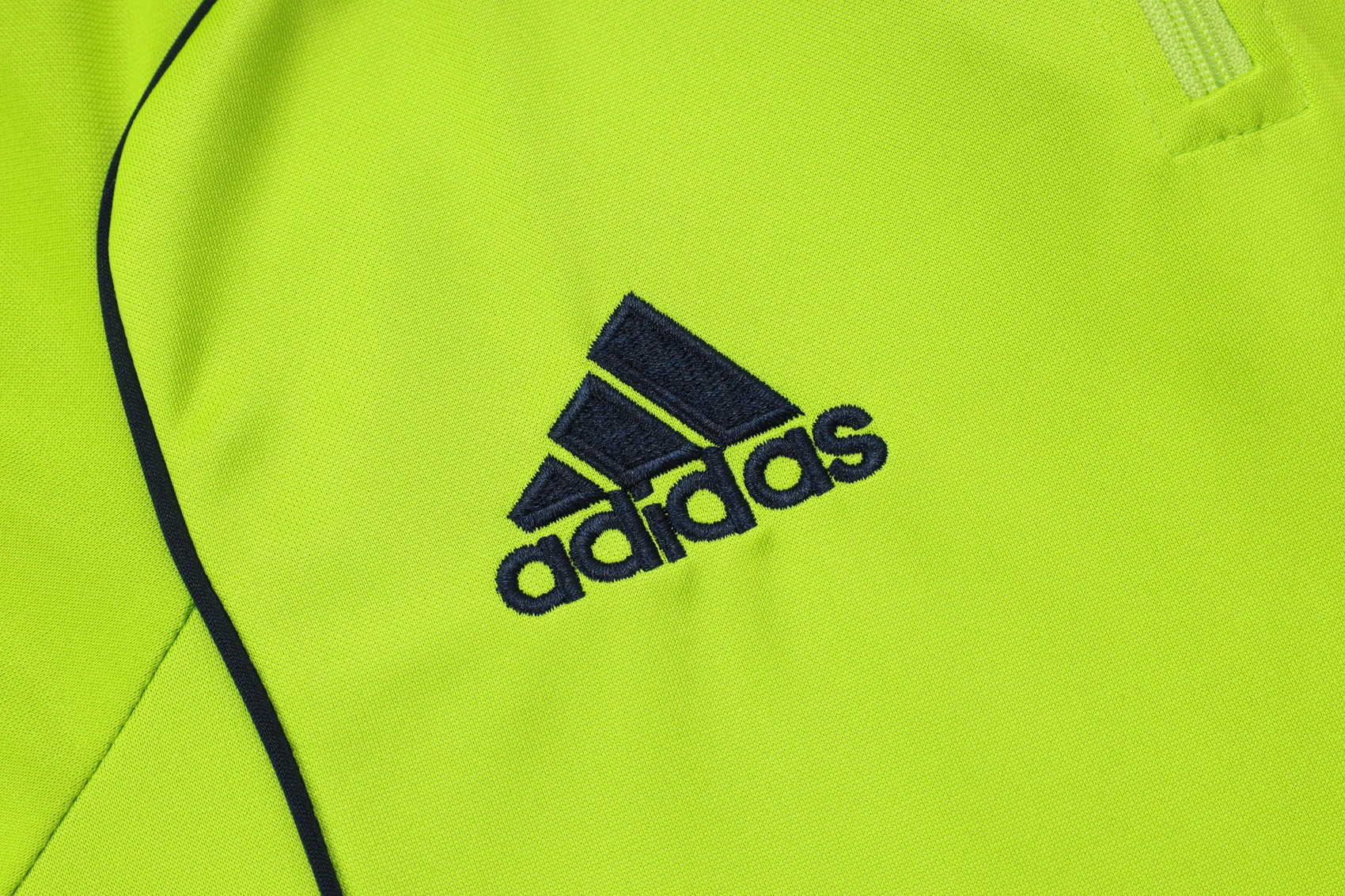 Real Madrid Training Kit (Sweatshirt+Pants) Green 2025/26 - Image 5