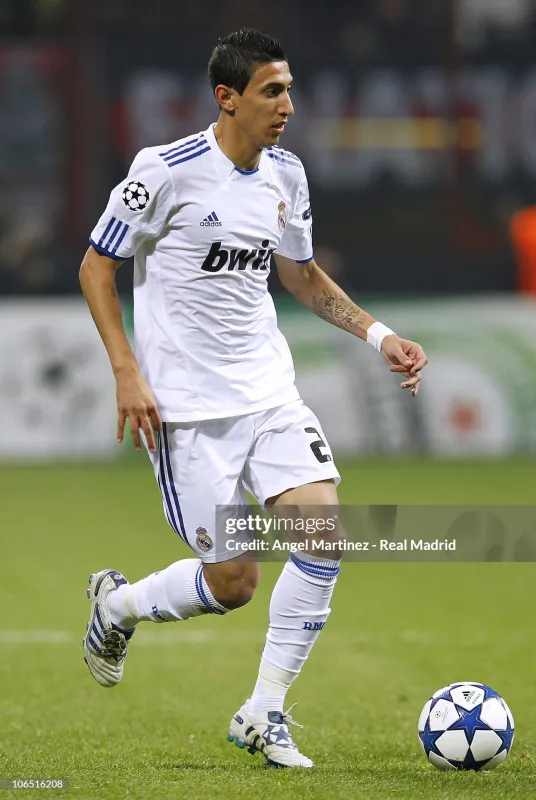 Real Madrid Retro Jersey Home Soccer Shirt 2010/11 - Image 6