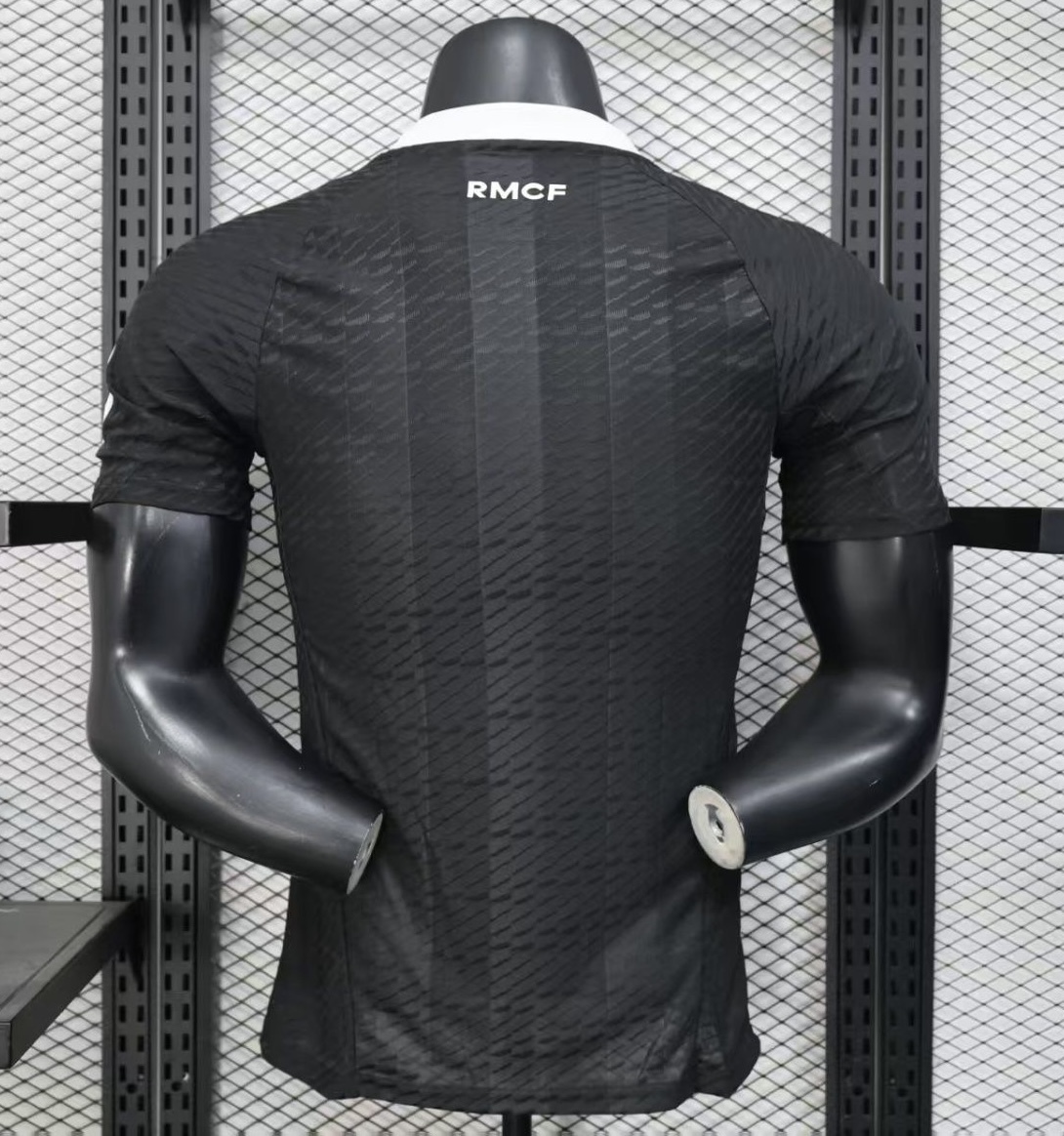 Real Madrid Soccer Jersey Black Goalkeeper Shirt 2025/26 - Image 2