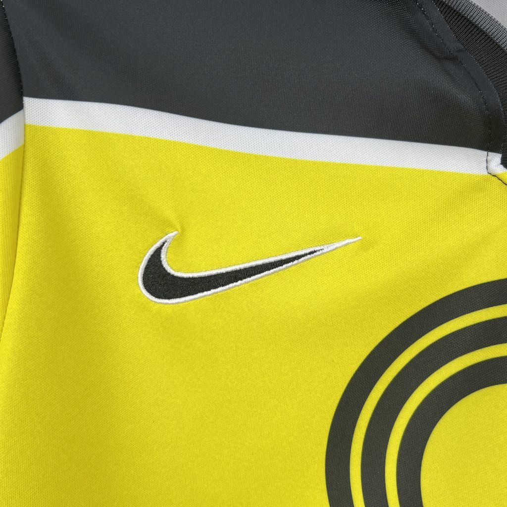 Borussia Dortmund Retro Jersey Home Soccer Shirt 1996/97 - Image 6