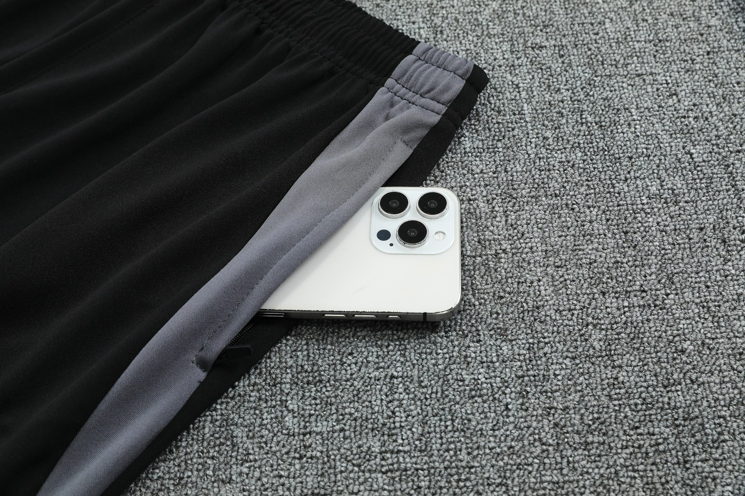 Inter Miami Training Kit (Polo+Pants) 2025 - Image 3