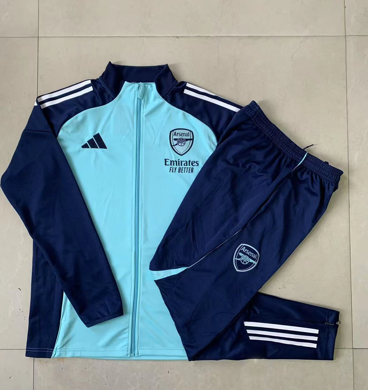 Kids Arsenal Training Kit (Jacket+Pants) Light Green 2025/26 - Image 2