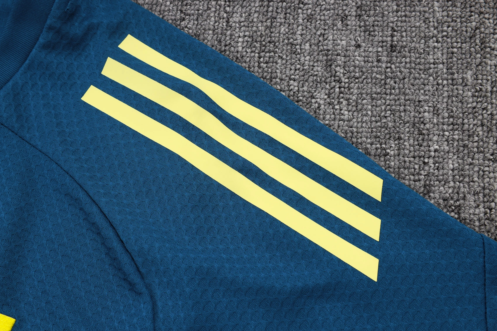 Juventus Training Jersey Kit Blue 2025/26 - Image 2