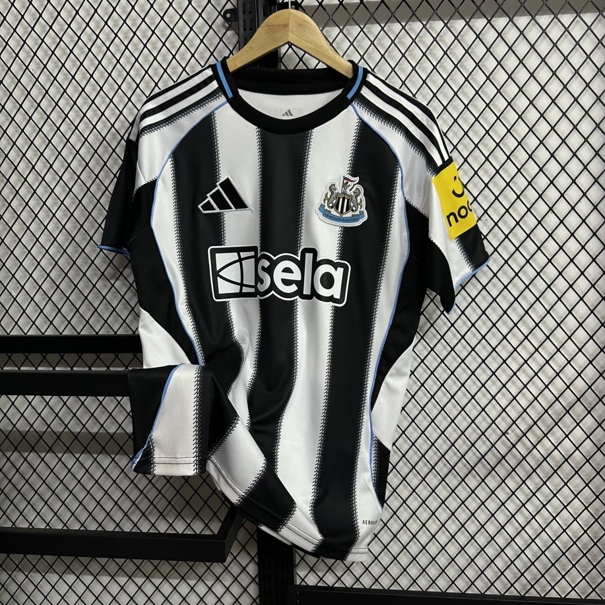Newcastle United Football Jersey Home Custom Shirt 2025/26 - Image 3