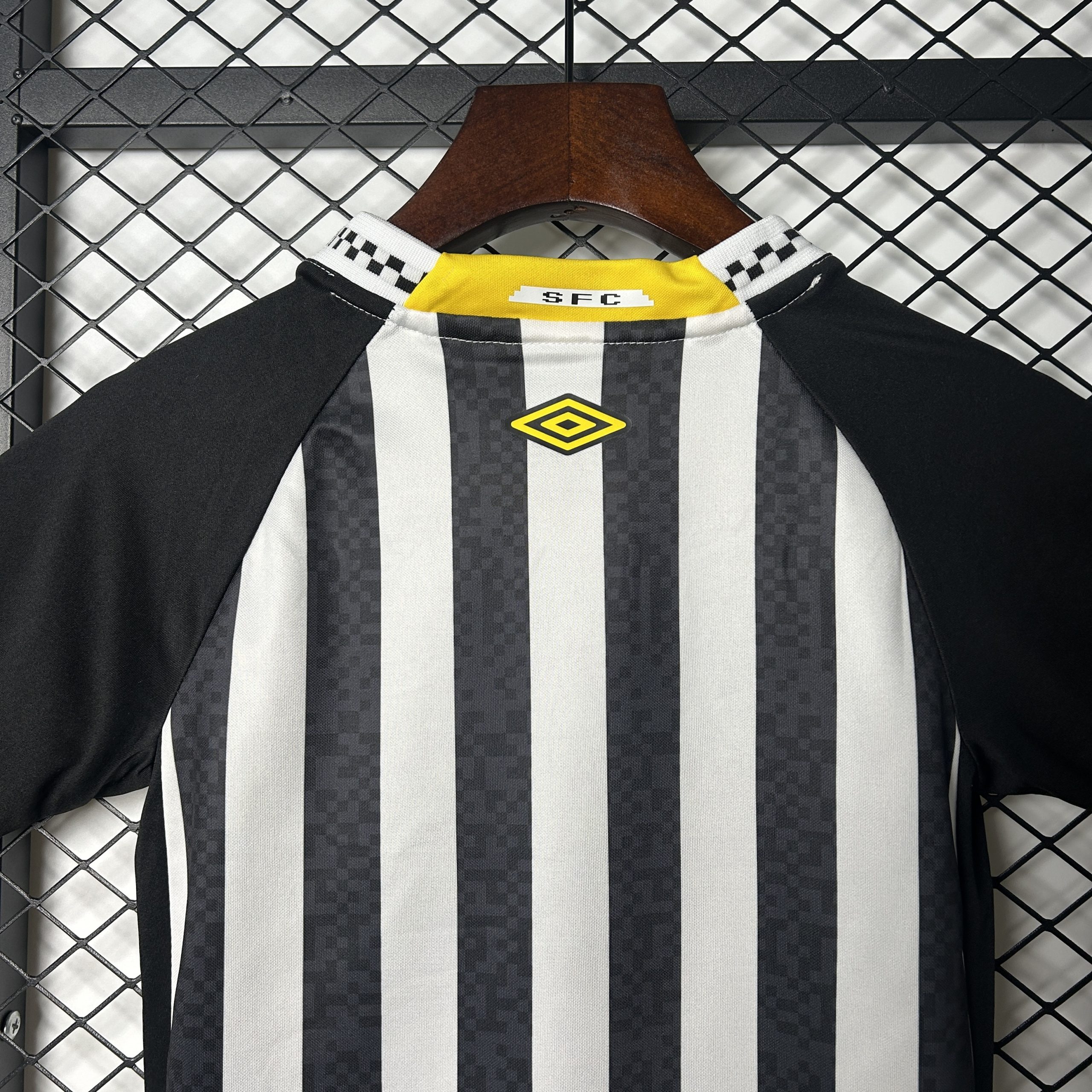 Santos FC Soccer Jersey Away Kids Kit Jersey+Shorts 2025 - Image 3