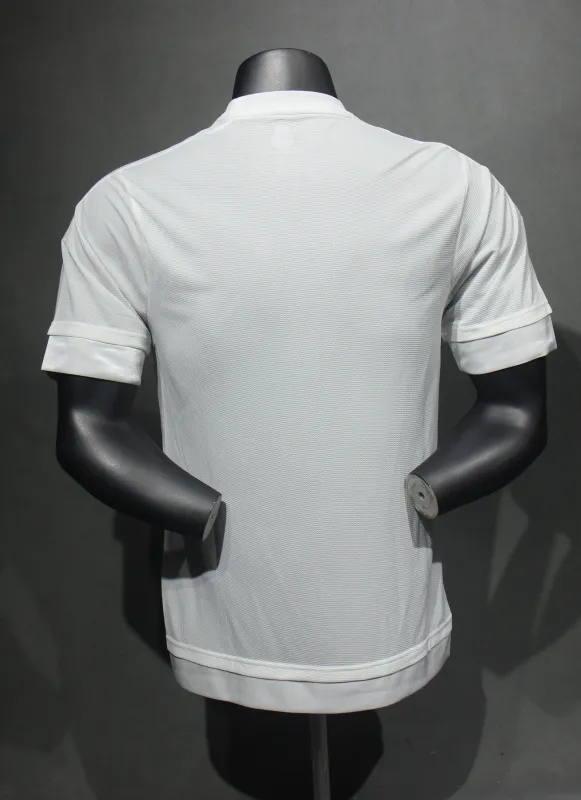 Real Madrid Retro Jersey Home Soccer Shirt 2015/16 - Image 2