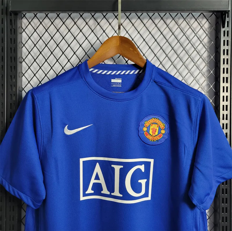 Manchester United Retro Home Football Jersey Shirt 2008/09 - Image 5