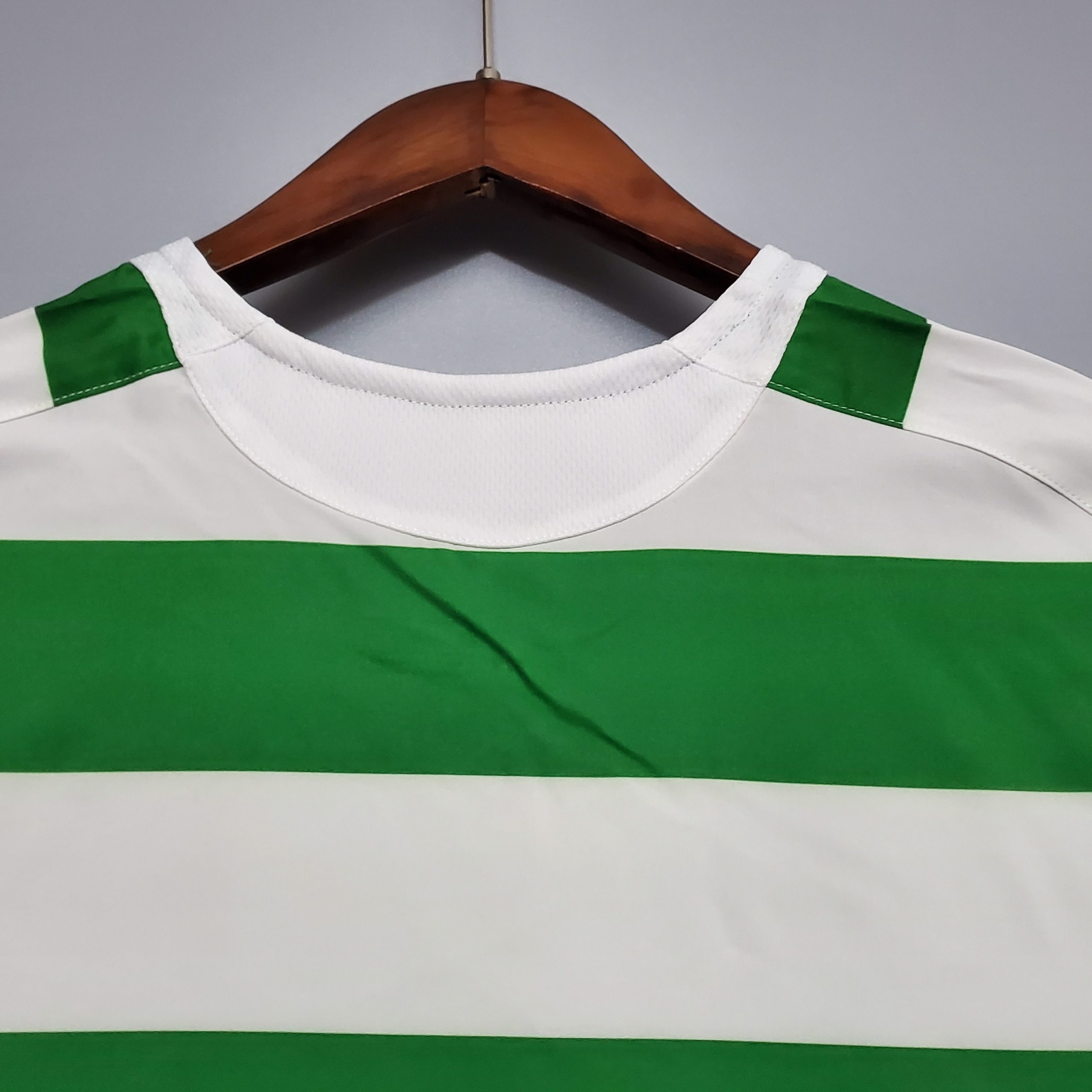 Celtic Retro Soccer Jersey Home Custom Shirt 2005/06 - Image 3