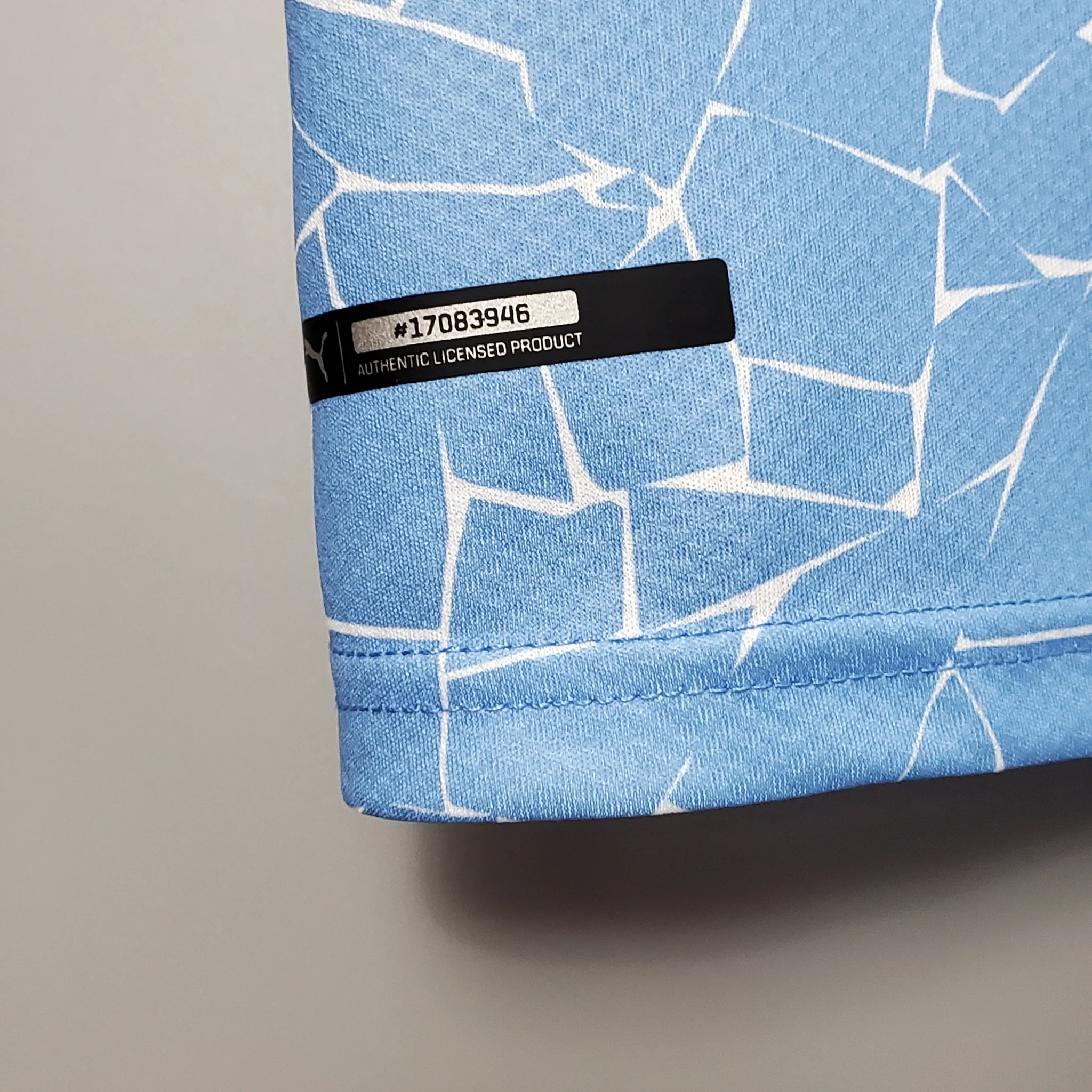 Manchester City Retro Football Jersey Home Shirt 2020/21 - Image 4