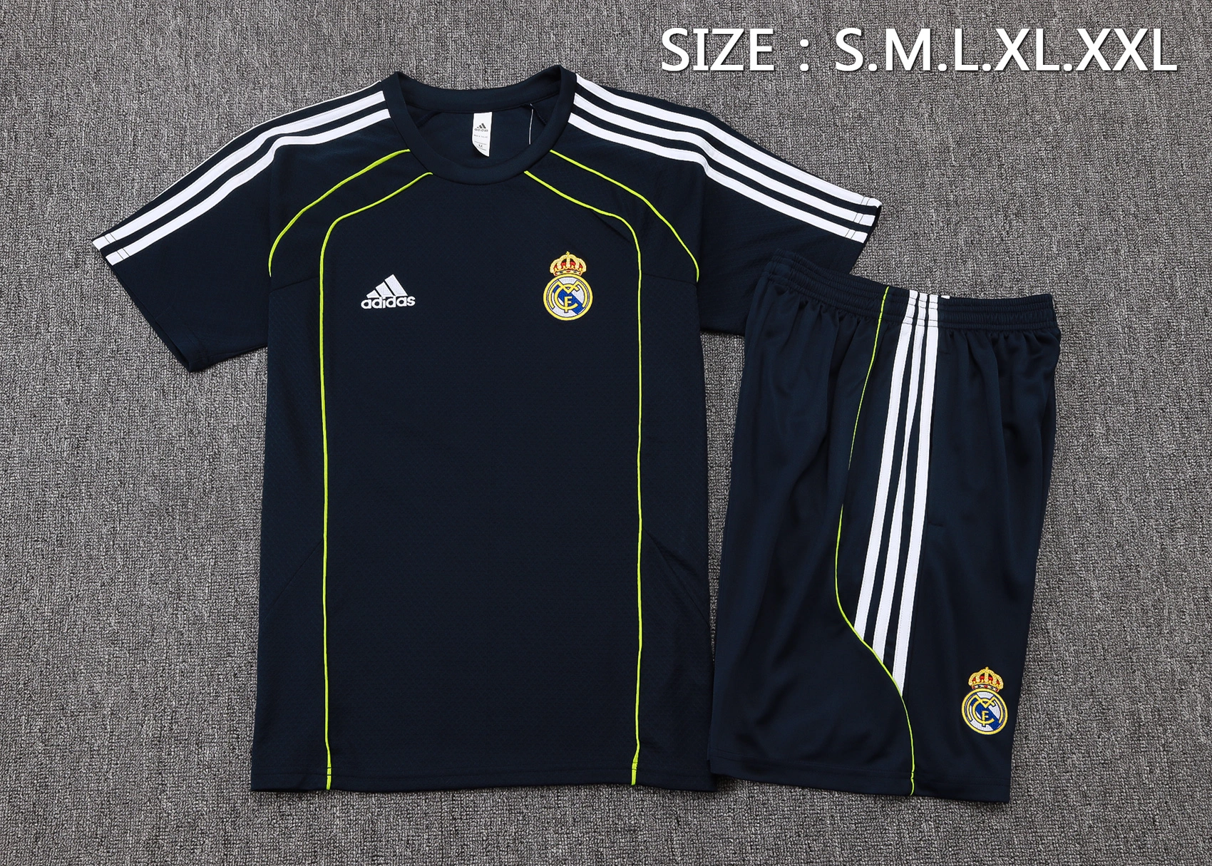 Real Madrid Training Jersey Kit Cyan 2025/26 - Image 2