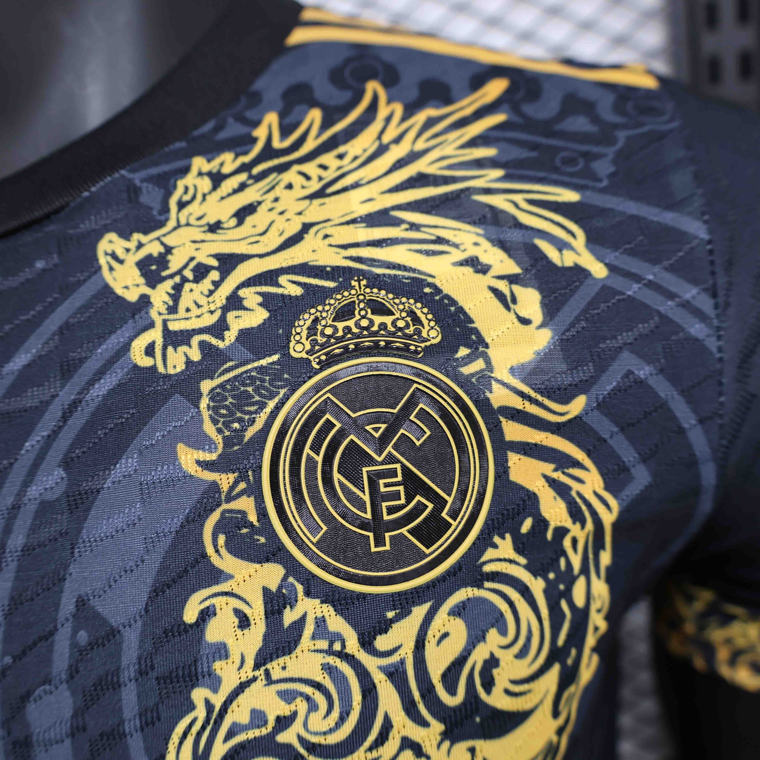 Real Madrid Soccer Jersey Golden Dragon Special Edition Shirt 2024/25 - Image 3