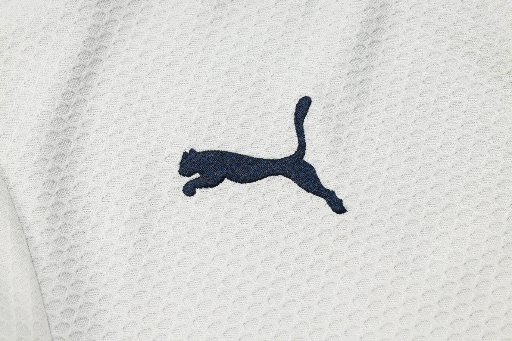 Portugal Training Kit (Jacket+Pants) Beige 2025 - Image 3