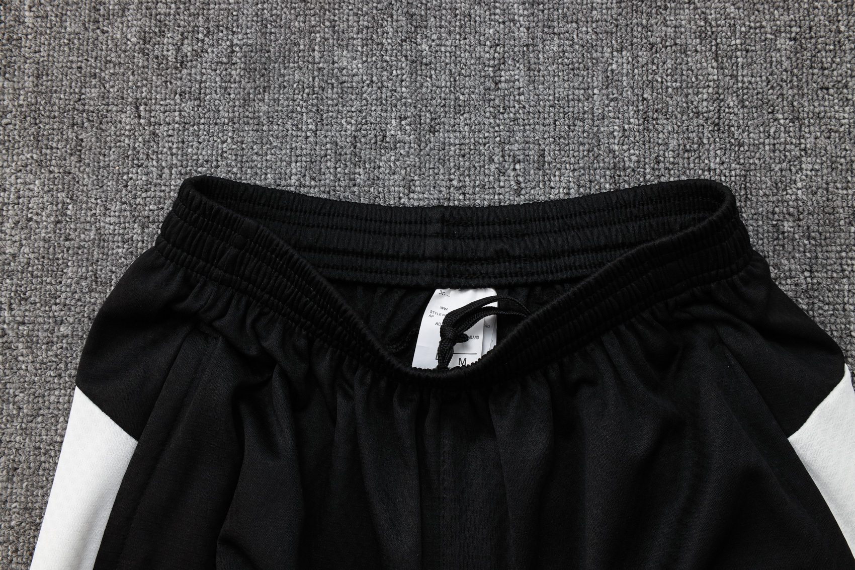 Portugal Training Kit (Sweatshirt+Pants) Black 2025 - Image 6