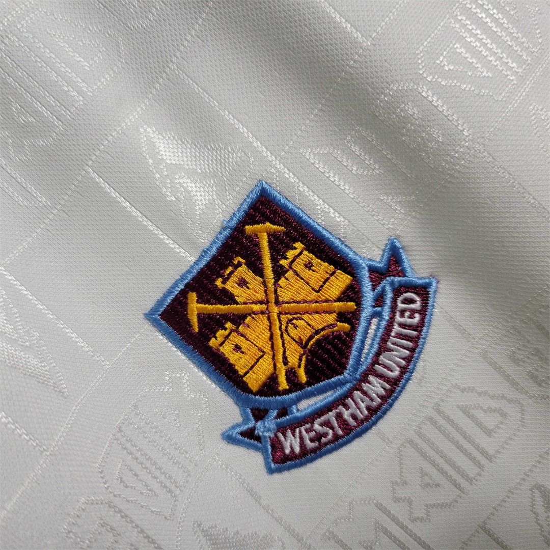West Ham United Retro Football Jersey Iron Maiden Away Joint Board Shirt 1999/01 - Image 4